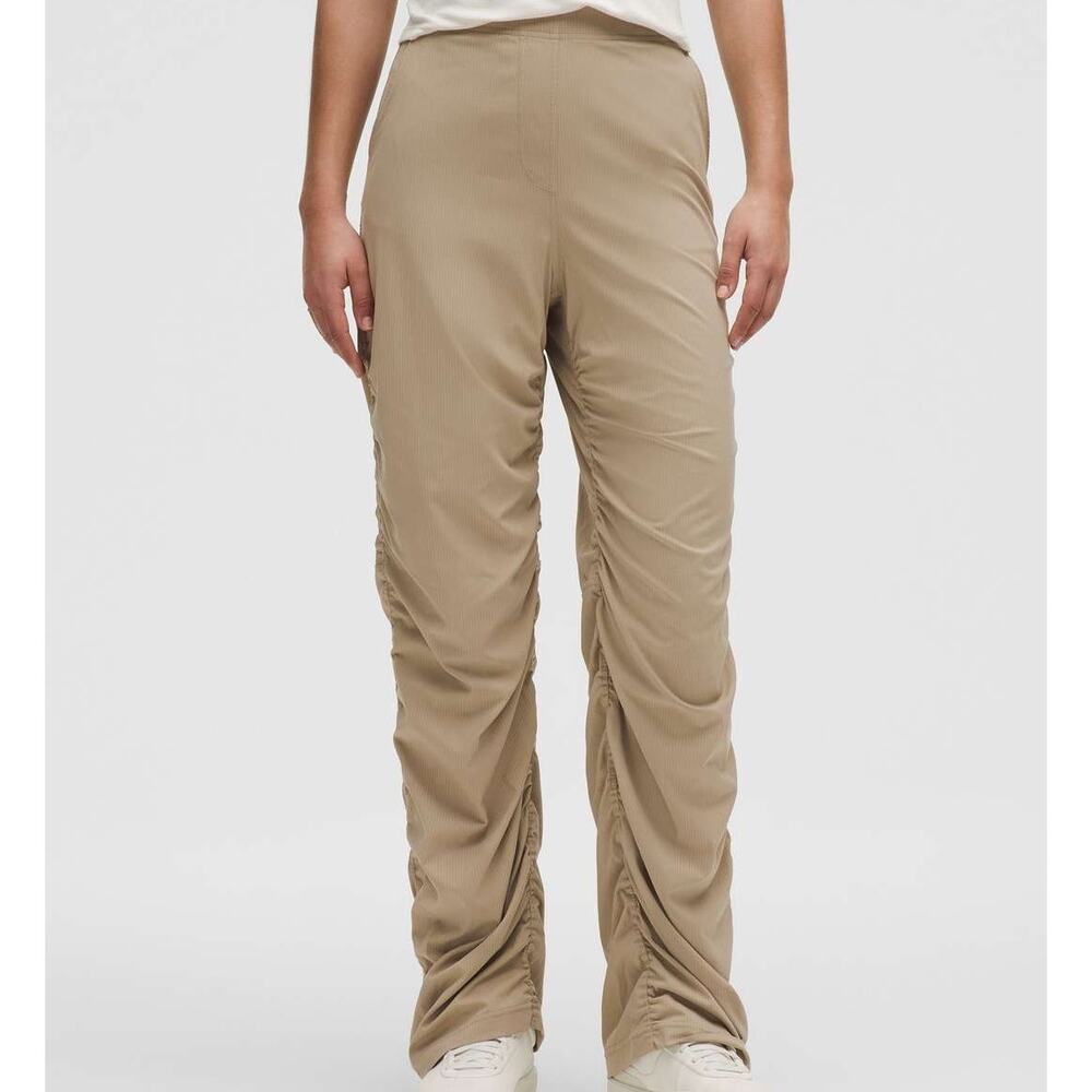 Lululemon NWT Dance Studio Slim-Fit High-Rise Flared Pant Sheer Oak Size XS